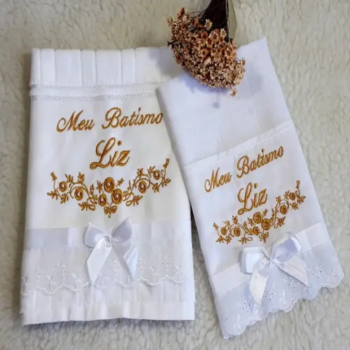 Toalha de Batizado e Fralda de Boca Personalizada