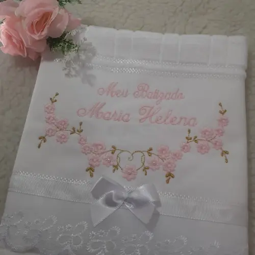 Toalha de Batizado Personalizada Bordada Flores