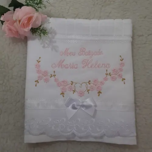 Toalha de Batizado Personalizada Bordada Flores
