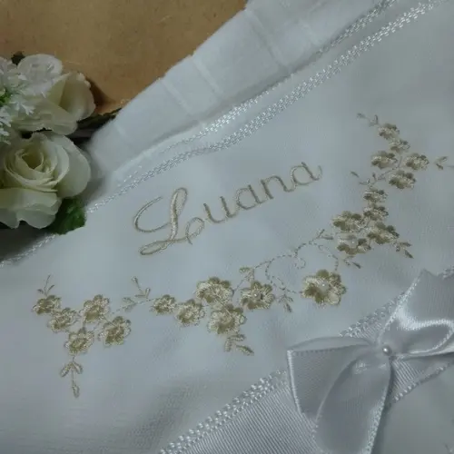 Toalha de Batizado Personalizada Flores