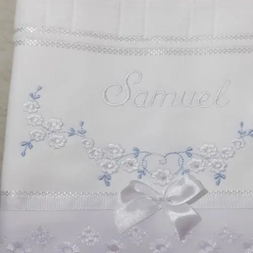 Toalha de Batizado Personalizada Flores