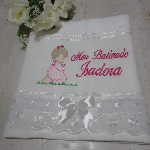 Toalha de Batizado Personalizada Menina Rezando