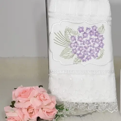 Toalha de Lavabo Bordada Hortênsia