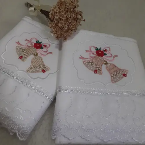 Toalha de Rosto Bordada Sino de Natal 2 Unidades