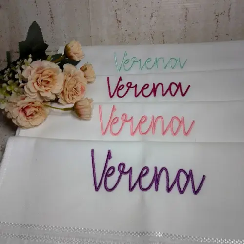 Toalha Escolar Bordada e Personalizada 4 Unidades