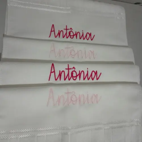 Toalha Escolar Bordada e Personalizada 4 Unidades