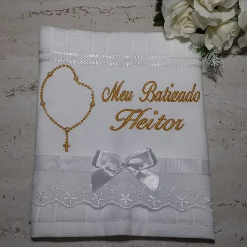 Toalha para Batismo Bordada Personalizada