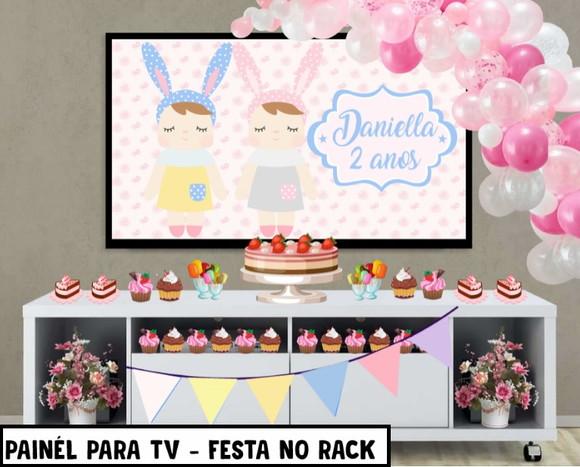 Painel de Festa para TV Metoo Doll Festa no Rack - Digital
