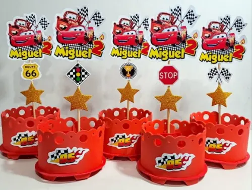 Lembrancinhas Carros Mcqueen Enfeite Display Mesa Kit Festa