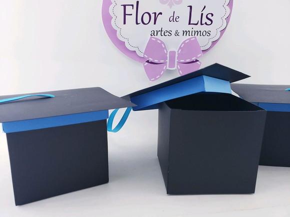 Caixa Cubo Chapéu de Formatura Capelo