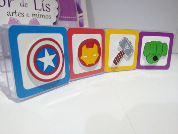 Caixinha Acrílica Heróis Vingadores 5cm