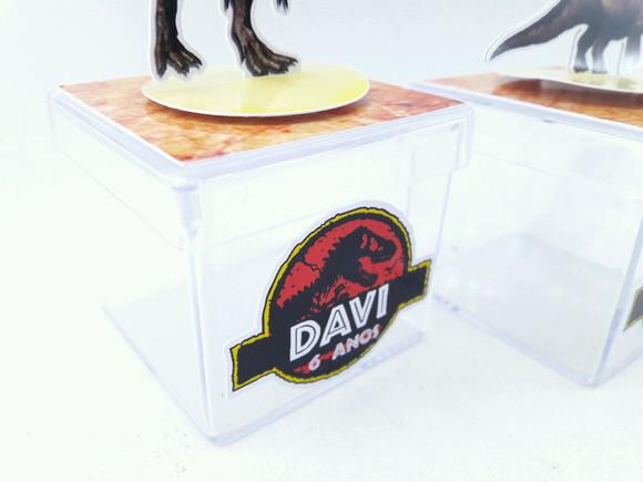 Caixinha Dinossauros Jurassic 5cm