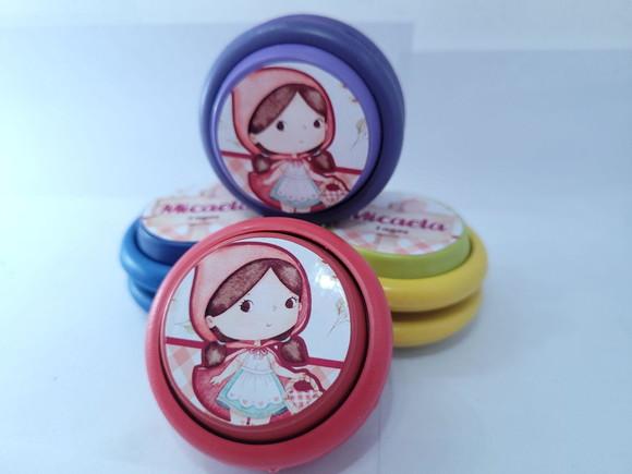 Ioiô Personalizado Chapeuzinho Vermelho Aquarela