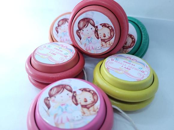 Ioiô Personalizado Circo Rosa Aquarela Menina