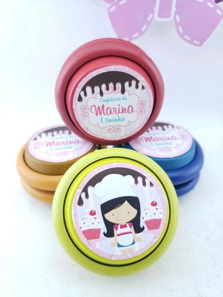 Ioiô Personalizado Confeitaria Menina Docinho
