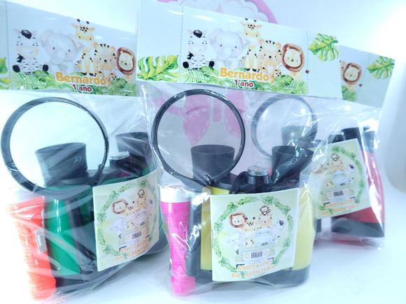 Kit Binóculos Lupa e Lanterna Festa Safari Aquarela Aventura