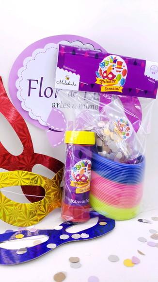 Kit Bloquinho de Carnaval com Máscara