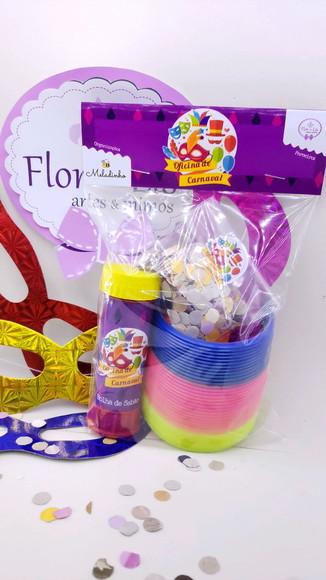 Kit Bloquinho de Carnaval com Máscara