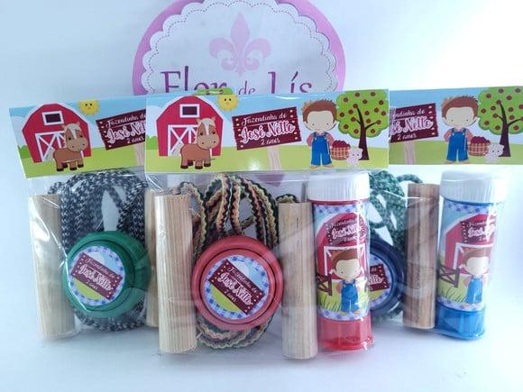 Kit Brinquedos Raíz Fazendinha Azul Corda Bolha e Ioiô