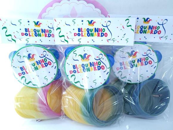 Kit de Carnaval Infantil com Pandeiro Pequeno e Mola Maluca