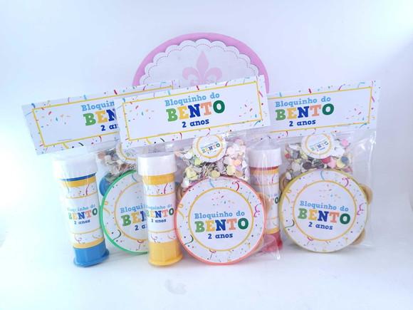 Kit de Carnaval Pandeiro Pequeno Bolha e Confetes Bloquinho