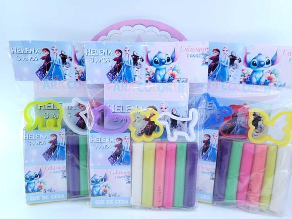 Kit de Colorir com Massinha Dois Temas Stitch e Frozen