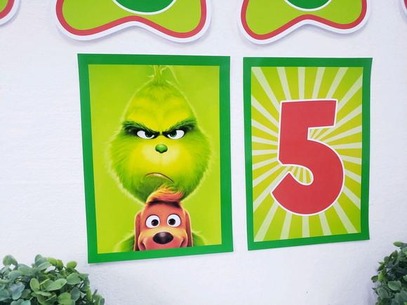 Kit de Parede Festa em Casa Grinch com Bandeirola