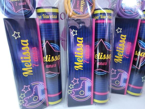 Kit Diversão Balada Neon Lembrancinha Festa Vareta Dominó