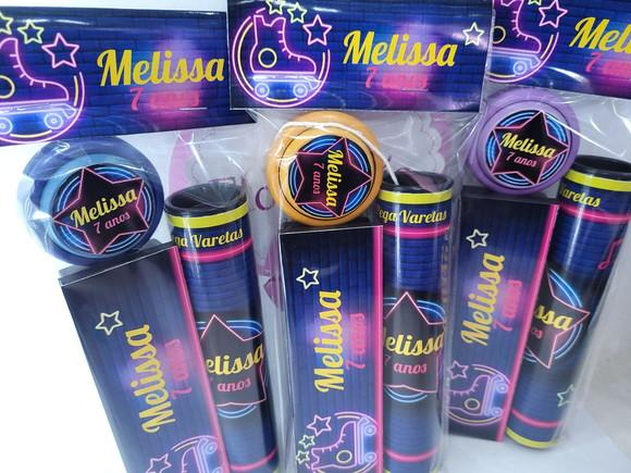 Kit Diversão Balada Neon Lembrancinha Festa Vareta Dominó