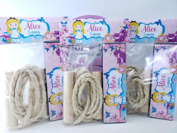 Kit Diversão Dominó e Corda Alice no País das Maravilhas