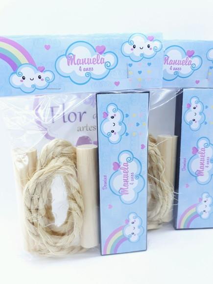 Kit Diversão Dominó e Corda Chuva de Amor
