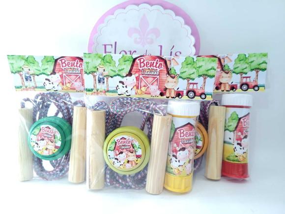 Kit Diversão Fazendinha Aquarela Menino Corda e Bolha