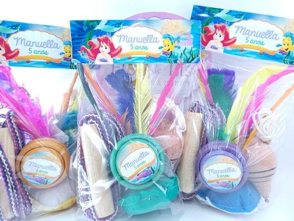 Kit Diversão Fundo do Mar Brinquedos Peteca Corda Ioiô Pião