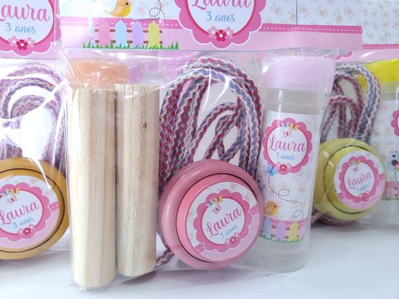 Kit Diversão Jardim Encantado Floral Corda Bolha e Ioiô