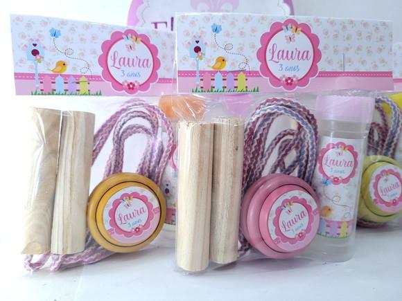 Kit Diversão Jardim Encantado Floral Corda Bolha e Ioiô
