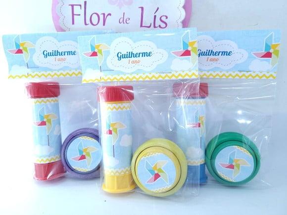 Kit Diversão Lembrancinha Catavento o Tempo Voa Ioiô e Bolha