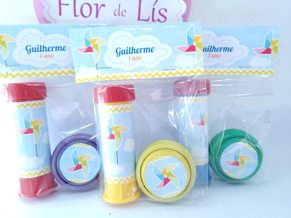 Kit Diversão Lembrancinha Catavento o Tempo Voa Ioiô e Bolha