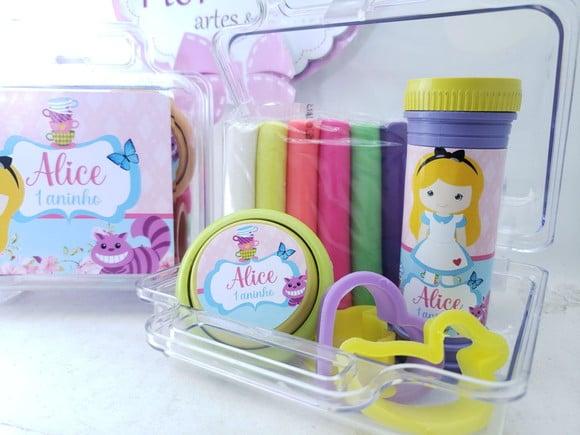 Kit Diversão na Maleta Alice no País das Maravilhas Massinha