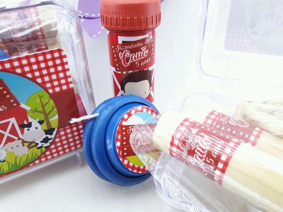 Kit Diversão na Maleta Fazendinha