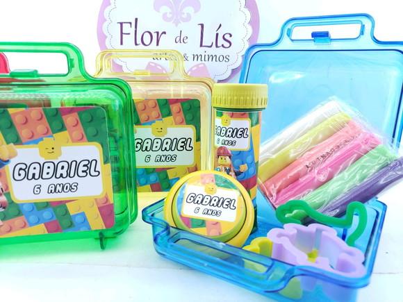 Kit Diversão na Maleta Lego com Massinha