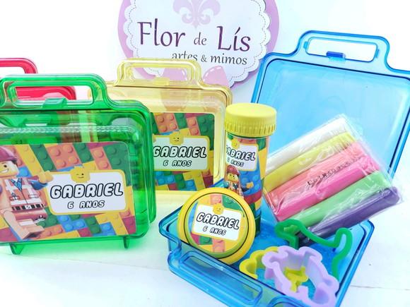 Kit Diversão na Maleta Lego com Massinha