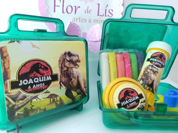 Kit Diversão na Maletinha Dinossauro Massinha
