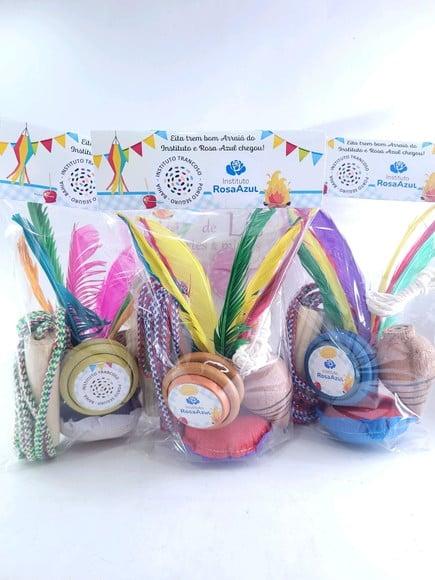 Kit Diversão Raíz Festa Junina Peteca Corda Ioiô e Pião