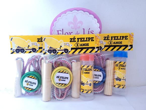 Kit Diversão Trator e Obras Corda Bolha e Ioiô