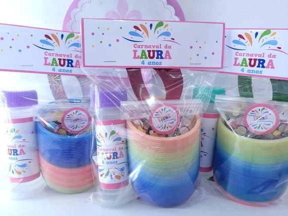 Kit Divertido Bloquinho de Carnaval com Máscara e Brinquedos