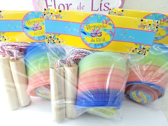 Kit Divertido Bloquinho de Carnaval com Mola Corda e Ioiô