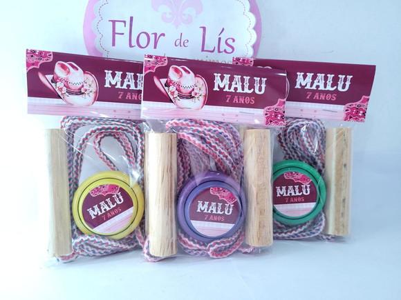 Kit Divertido Boiadeira Lembrancinha Corda e Ioiô