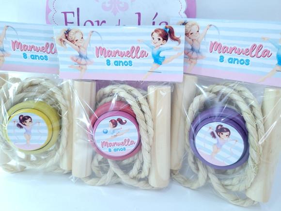 Kit Divertido Ginástica Rítmica Lembrancinha Corda e Ioiô