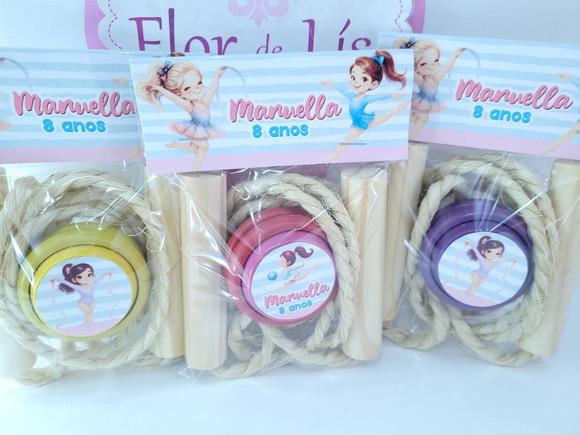 Kit Divertido Ginástica Rítmica Lembrancinha Corda e Ioiô