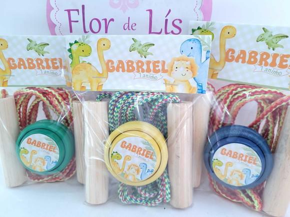 Kit Divertido Lembrancinha Dinossauro Baby Corda e Ioiô